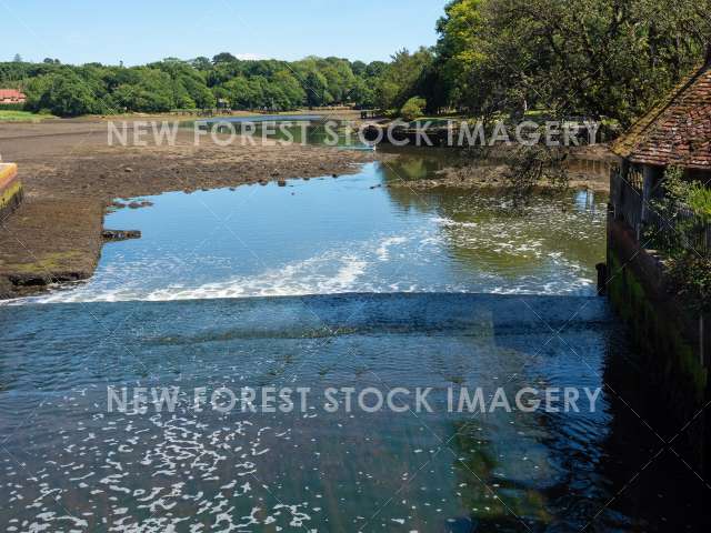 Beaulieu River 05